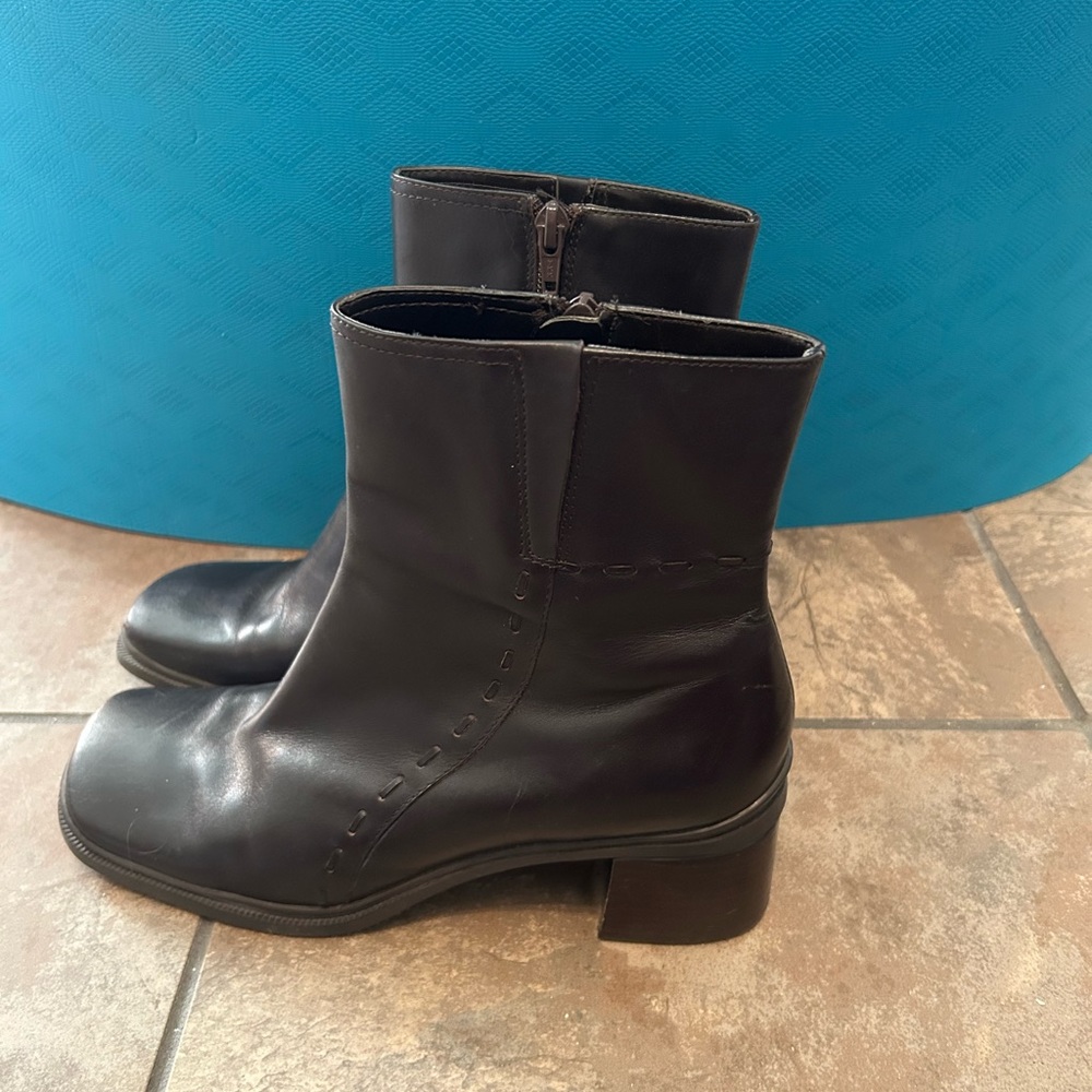 Vintage EA Flexo Brown Leather Boots